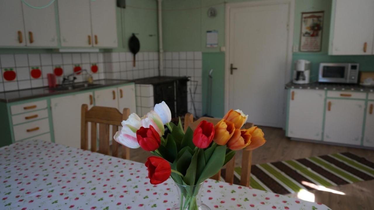 Bjoernvalsfallet Deje Bagian luar foto